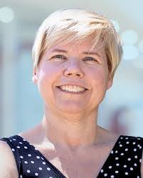 Wendi Hayden's Instagram, Twitter & Facebook