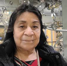 Holton Buggs Official