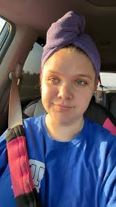 rolls my gorgeous brown eyes*