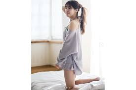 Reina sumi (鷲見 玲奈, sumi reina, born 12 may 1990) is an announcer for tv tokyo. ãƒ•ãƒªãƒ¼ã‚¢ãƒŠ é·²è¦‹çŽ²å¥ˆ ã©ã®ã‚¢ãƒ³ã‚°ãƒ«ã‹ã‚‰è¦‹ã¦ã‚‚ç¾Žã—ã„ é€æ˜Žæ„Ÿã‚ãµã‚Œã‚‹ã‚ªãƒ•ã‚·ãƒ§ãƒƒãƒˆã‚'å…¬é–‹ Entame Next ã‚¢ã‚¤ãƒ‰ãƒ«æƒ…å ±ç·åˆãƒ‹ãƒ¥ãƒ¼ã‚¹ã‚µã‚¤ãƒˆ