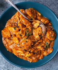 The Easiest Chicken Curry You Will Ever Make In Your Slow Cooker Slimming Friendly Su In 2020 Slow Cooker Chicken Curry Chicken Slow Cooker Recipes Slow Cooker Curry