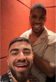 Anthony Joshua und ThatsBekir beste Freunde #anthonyjoshua #live  #livestreamclips #viralvideos #fyp