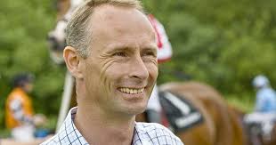 Dobbelt derbyvinder ny direktør på galopbanen