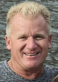 Lynn Swanger's Instagram, Twitter & Facebook