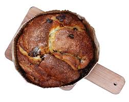 Cozonac pufos cu nuca, reteta de casa care va garanteaza obtinerea unui desert delicios, aromat si cu umplutura din belsug. Cozonaci De Casa Cu Livrare In Bucuresti Comenzi Online Cozonaci