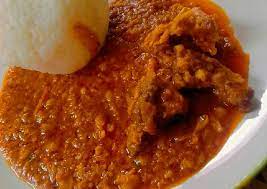 Bayan haka, sai a dora tukunya a wuta sannan a zuba manja, sai a soya albasa ta dan fara soyuwa sannan a zuba jajjagen kayan miyar. Tuwon Shinkafa Miyar Wake Mmn Khaleel S Kitchen Recipe By Mmn Khaleel S Kitchen Cookpad