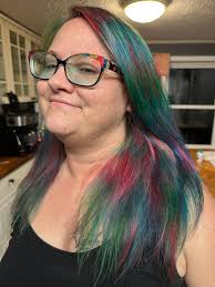 Hello, I'm Raven and something to know about me is that I mostly do folk  magic, but I'm getting into chaos magic. I enjoy swimming, art, magic, and  science.