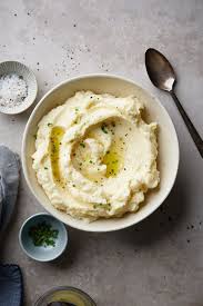 Simple Creamy Mashed Potatoes Olive Mango Recipe In 2020 Creamy Mashed Potatoes Creamy Mash Mango Recipes