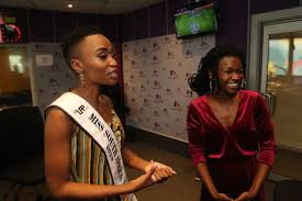 Sharing the good news on instagram zozi wrote. Breakfast With Martin Bester Surprises Miss Sa Zozibini Tunzi To Tears