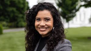 PBS NewsHour Names Laura Barrón-López White House Correspondent