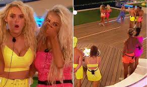 A bunch of gorgeous singles will be taking over the hottest villa in the world for eight weeks of sun, sea and smooching. Loveisland Love Island 2019 Who Left Love Island Tonight Who Was Dumped Loveisland 2019