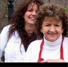 I love this fireplace wall