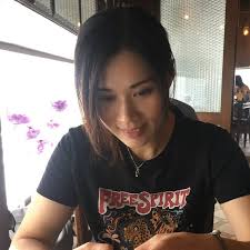 Esther Chow (@junesthers) • Threads, Say more