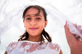 Karla Arana Fotografía added a...