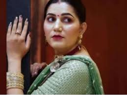 Sapna Choudhary video of mopping went viral, the dancer turned red after  seeing her