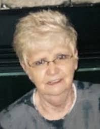 Maxine Gibbs's Instagram, Twitter & Facebook