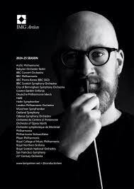 Helen Ireland's Instagram, Twitter & Facebook