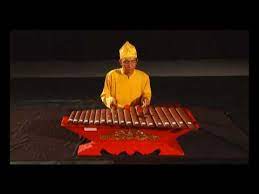 Sobat, demikian artikel saya mengenai cara memainkan alat musik gambang kromong dari betawi. Alat Musik Gambang Youtube