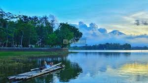 Waktu tersebut adalah momen libur lebaran di mana diharapkan banyak pemudik yang berkunjung ke waduk terbesar di jawa tengah ini. 23 Tempat Wisata Di Cirebon Yang Hits Gambar