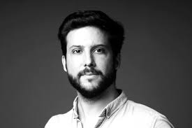 Daniel Castell's Instagram, Twitter & Facebook