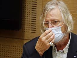 Journals singled out for favoritism. Didier Raoult Poursuivi Par L Ordre Des Medecins Challenges