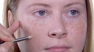 how to foundation for freckled skin