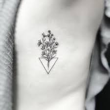 Your rib cage tattoo doesn't have to be large, in fact, it can be a simple message of love. 125 Fantastic Rib Tattoo Ideas With Meanings Wild Tattoo Art