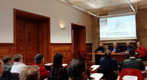 El Ayuntamiento presenta a los reinosanos el proyecto de “Renovación de la  Calle Mayor y la Plaza de España"