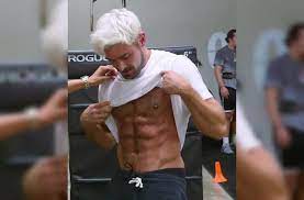 When you have to try your best to not reblog every single picture of zac efron that appears on your dashboard. Zac Efron Flaunts His Six Pack Abs Al Bawaba