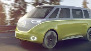 The electric id buzz, which will go into production in 2022, is inspired by the classic microbus. Volkswagen I D Buzz Der 600 Km Elektro Vw Bus Autogefuhl