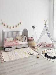 1001 ideen fur babyzimmer madchen vorhang kinderzimmer kinder zimmer babyzimmer madchen und dazu musst du das babyzimmer für mädchen nicht aufwendig streichen setze auf dezente. Moderne Kinderzimmer Tipps Trends Ideen Westwing