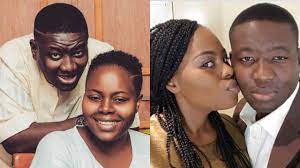 Despite, showing the world that he has a wife, he has not revealed her other details to date. Mak25qkutsxgpm