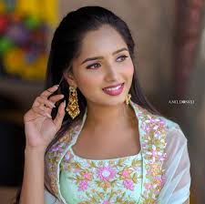 shoots #bridalmakeup#  destination#haldi#mehandi#photography#makeupaddict#instagood#designer#hyderabadmakeupartist#bridesofhyderabad#photography#instagram#insta#reels#viral