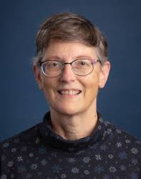 C O M M E N C E M E N T