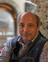 Didi Niederkofler Austriaguide with Van4Eight