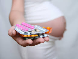 Badan diposisikan berdiri dengan tegak. 6 Vitamin Ini Kena Diambil Semasa Hamil Mama Jangan Culas Kalau Nak Bayi Sihat Dan Bijak Pa Ma