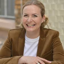 IHK Cottbus auf LinkedIn: 🌷 Herzlichen Glückwunsch an Familie Haufe zur  Eröffnung des teamgeist…