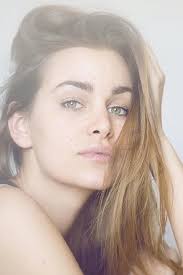 Elisa Bachir Bey Full Filmography: Every Movie and TV Show In Order With  The Best Ones Reviewed In Depth