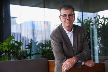 Guerra já acende sinal de alerta para alta de custos do frete e alumínio,  diz CEO da mineradora CBMM - Estadão