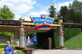 Nous proposons des pizzas* de qualité sur une carte originale. Un Disney Worthy Buzz Lightyear S Pizza Planet Restaurant Has Closed For Good Dlp Today Disneyland Paris News Rumours