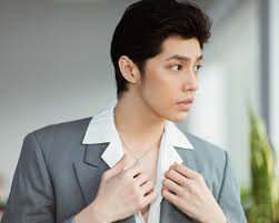He explained that he was born on december 18, very close to noel, so his parents took the nickname noel and set for him already. Noo PhÆ°á»›c Thá»‹nh Toi Máº¥t Ráº¥t Nhiá»u Vi NhÆ° Má»'i Quan Há»‡ Vá»›i Thá»§y Tien Vietnamnet