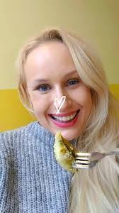 Angela Overby's Instagram, Twitter & Facebook