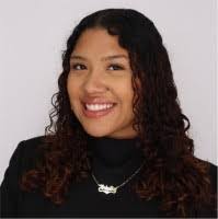 Anielka Mayorga's Instagram, Twitter & Facebook