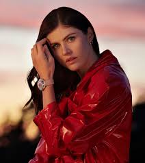 Alexandra Daddario - Embajadora - TAG Heuer®
