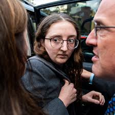 How Sam Bankman-Fried's ex-girlfriend Caroline Ellison toppled the crypto  king