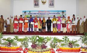 Peserta lomba adalah seorang siswa putra (pa) dan seorang siswa putri (pi). Pemda Pasaman Selenggarakan Lomba Baju Muslim Dan Muslimah Antar Nagari