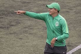 Tras apostarle a técnicos europeos como juan manuel lillo, seleccionadores como paulo autuori, juan carlos osorio, alexandre guimarães y mediáticos como jorge almirón, atlético nacional decidió dar un 'revolcón' y optaron por darle la confianza a un entrenador que ya tenían en la institución como alejandro restrepo, el antioqueño de 39 años, ha sido exitoso con equipos juveniles. Alejandro Restrepo Tecnico De Nacional Para Los Proximos Partidos De Liga Del Futbol Colombiano