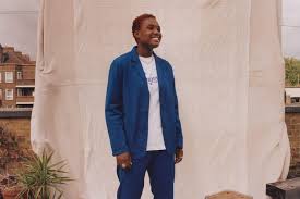 Mark once asked roger the question, with a voice as powerful as his, why was he singing on the streets? he replied, i am in the joy business. Arlo Parks I Vowed To Make Music That Felt True To My Vision And Be A Positive Force Dork