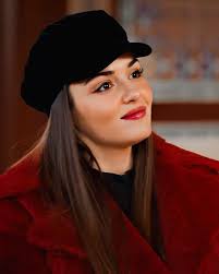 1 419 likes 8 comments hande ercel handexmylove on instagram boss lady handemiyy handemiyy handeercel handeercel sencalkapimi edayildi