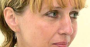 Ke střeše nad hlavou